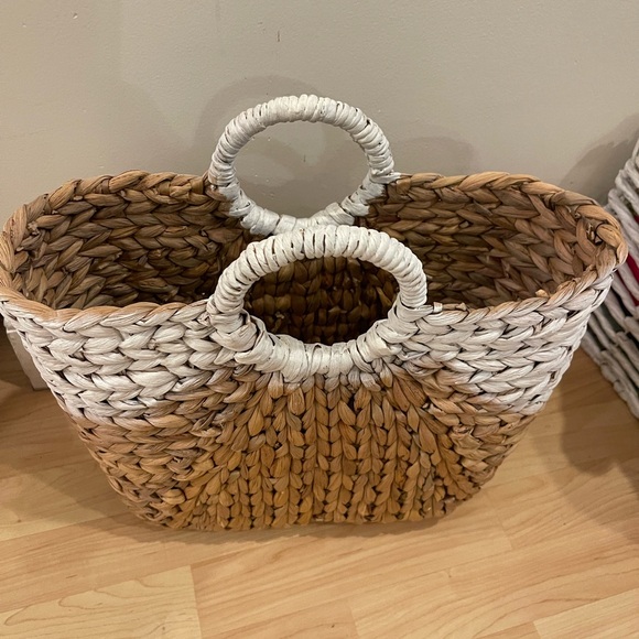 Woven Two-Tone Straw Tote Bag - Natural & Cream - Picture 2 of 3